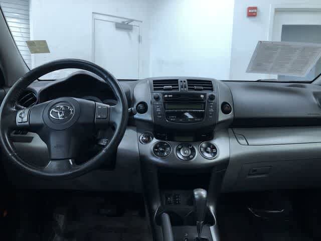Thumbnail: 2010 Toyota RAV4 - 12