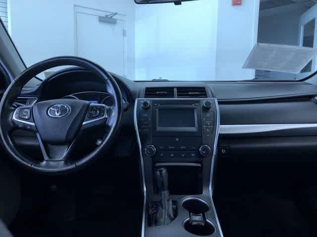 Thumbnail: 2016 Toyota Camry - 18