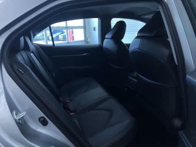 Thumbnail: 2022 Toyota Camry - 13