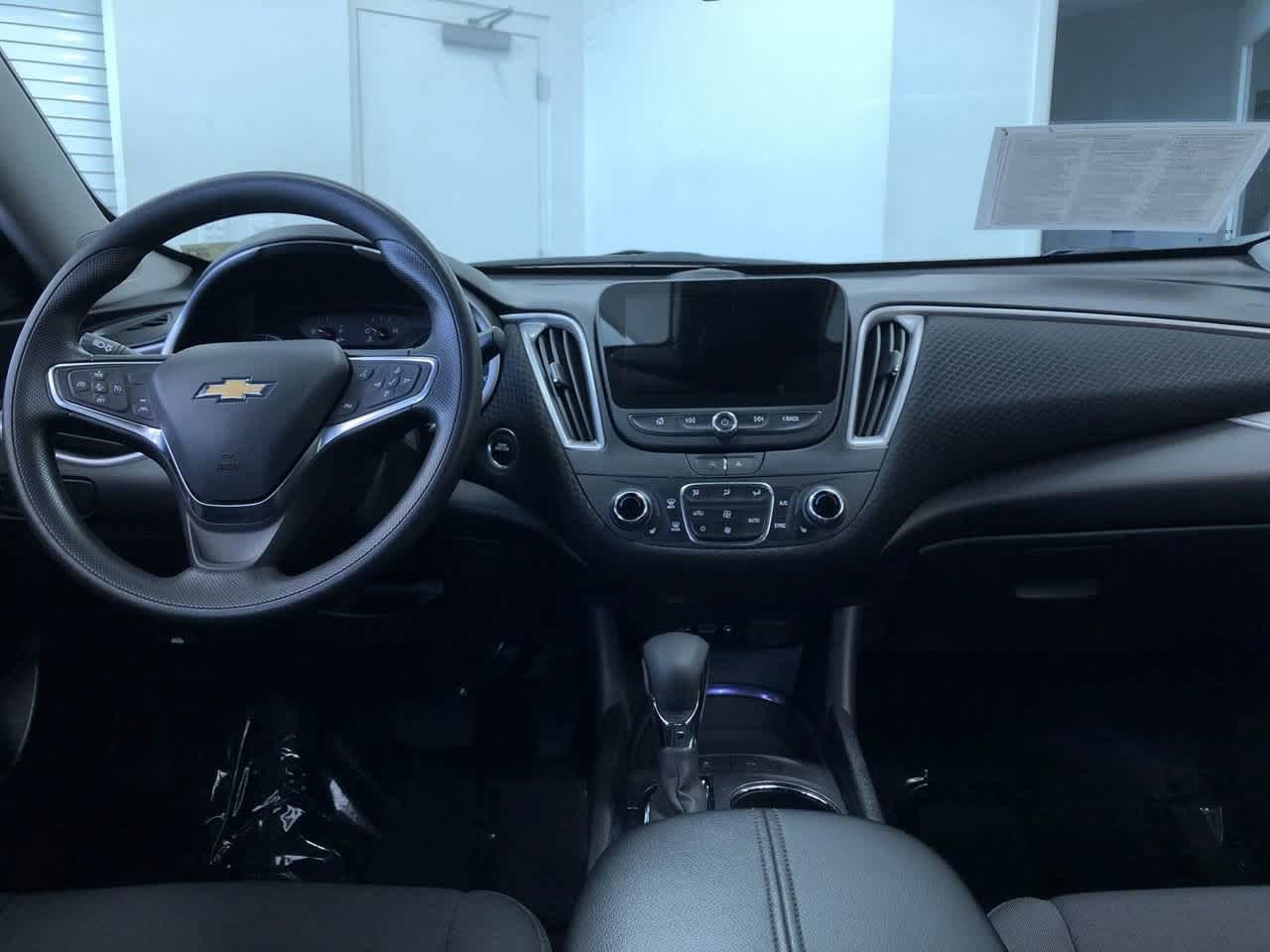 Thumbnail: 2024 Chevrolet Malibu - 16