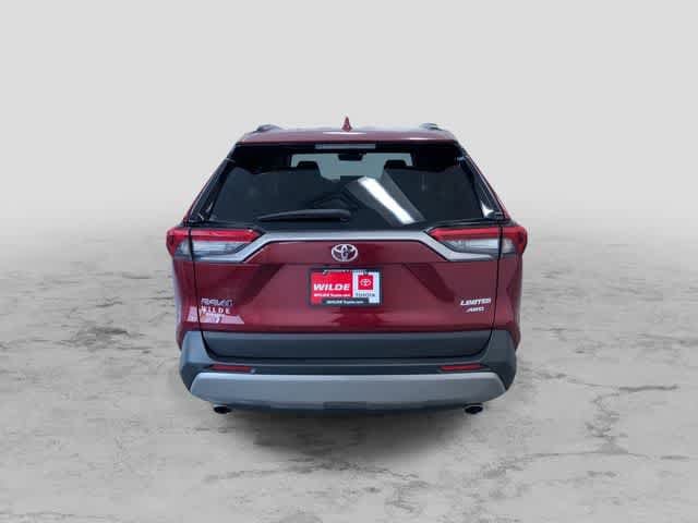 Thumbnail: 2022 Toyota RAV4 - 8