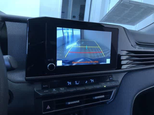 Thumbnail: 2025 Toyota Camry - 27