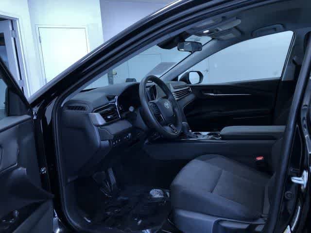 Thumbnail: 2025 Toyota Camry - 11