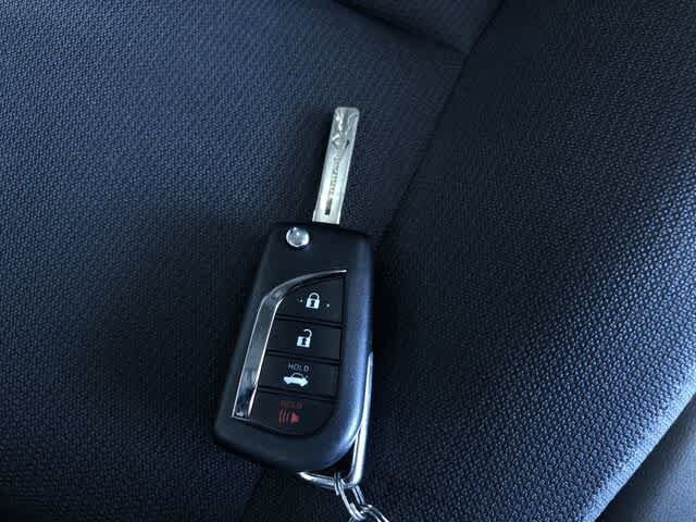 Thumbnail: 2025 Toyota Corolla - 31