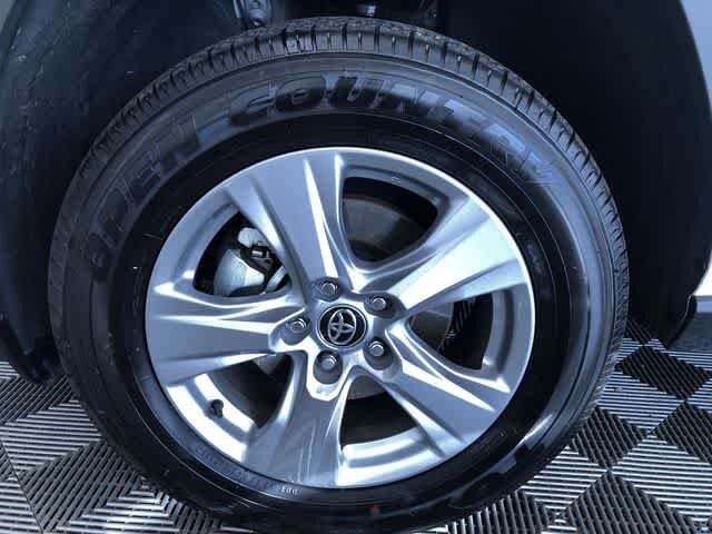 Thumbnail: 2025 Toyota RAV4 - 16