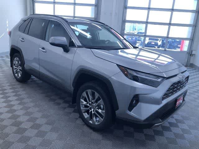 Thumbnail: 2025 Toyota RAV4 - 29