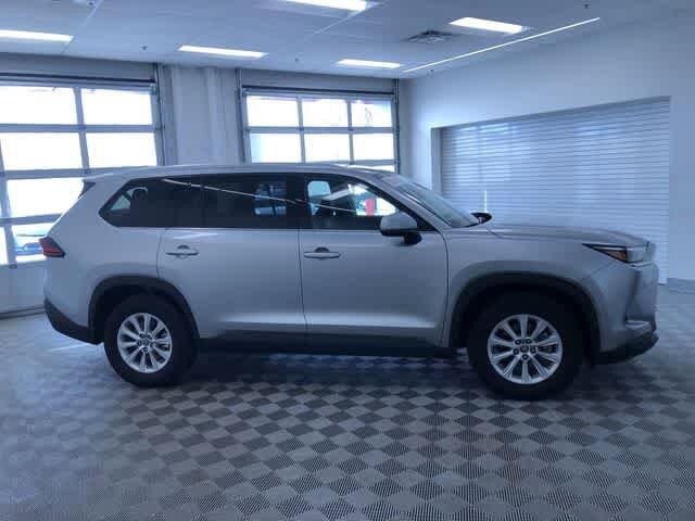 Thumbnail: 2025 Toyota Grand Highlander - 37