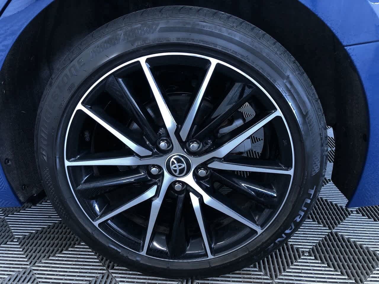 2024 Toyota Camry SE 16