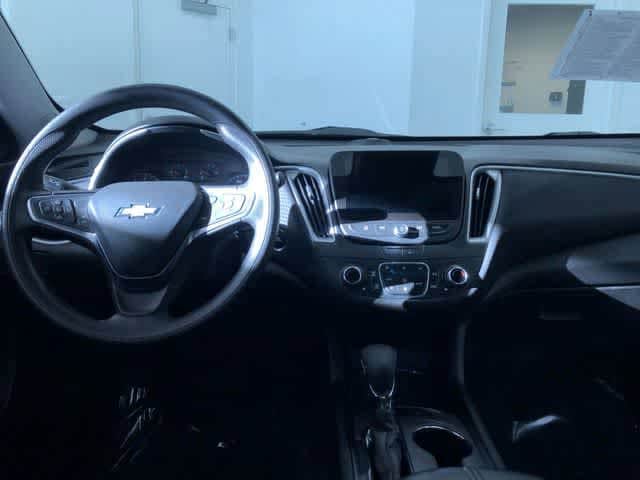 Thumbnail: 2024 Chevrolet Malibu - 17