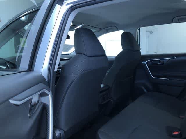 Thumbnail: 2025 Toyota RAV4 - 19