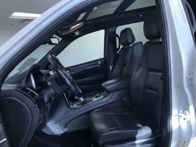 Thumbnail: 2019 Jeep Grand Cherokee - 10