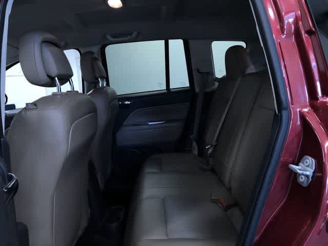 Thumbnail: 2016 Jeep Compass - 21