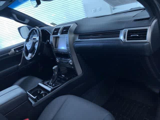 Thumbnail: 2021 Lexus GX - 22