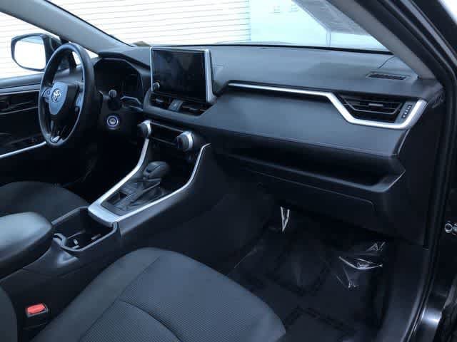 Thumbnail: 2025 Toyota RAV4 - 24