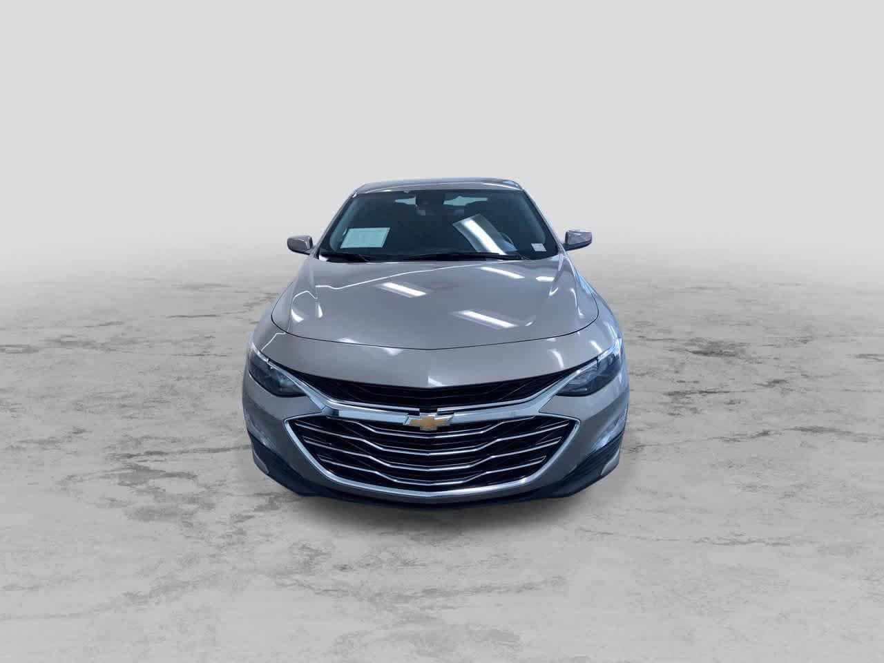Thumbnail: 2024 Chevrolet Malibu - 4