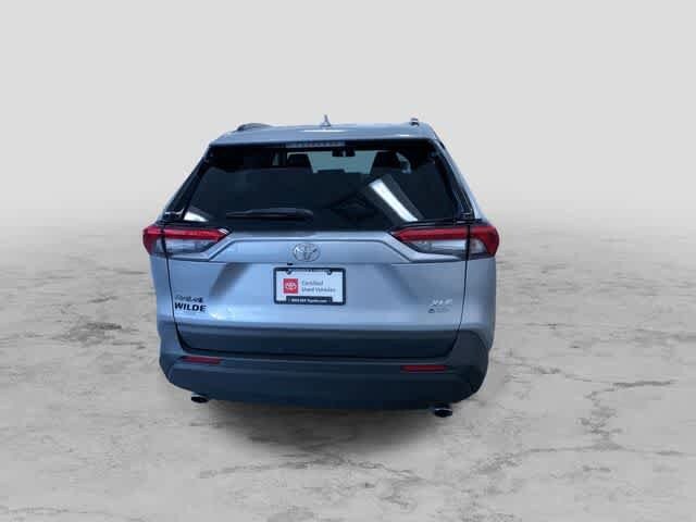 Thumbnail: 2025 Toyota RAV4 - 8