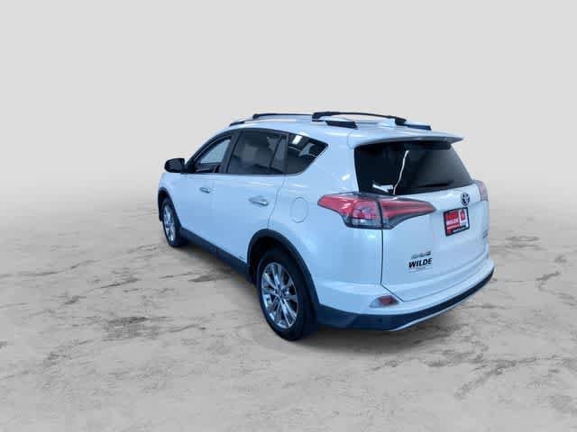Thumbnail: 2016 Toyota RAV4 - 8