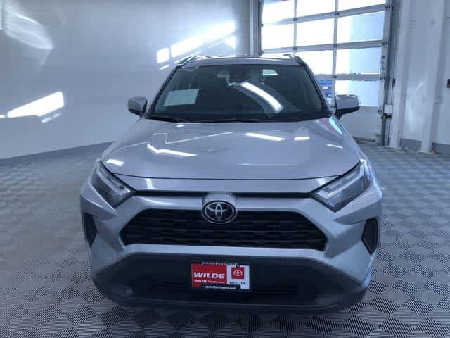 Thumbnail: 2025 Toyota RAV4 - 14