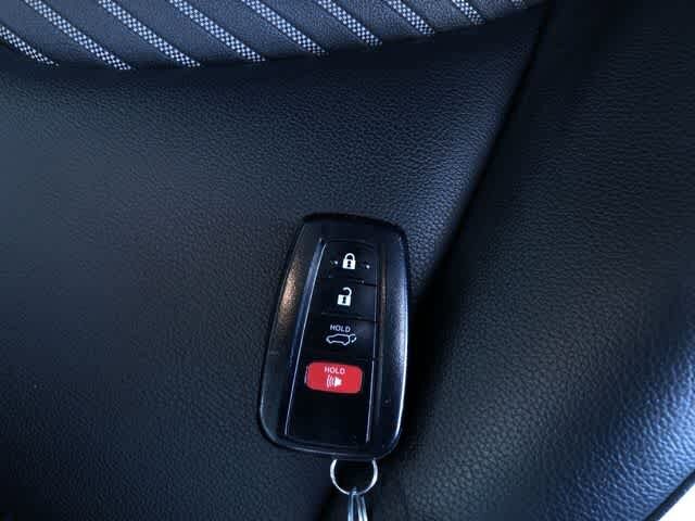 Thumbnail: 2023 Toyota Highlander - 35