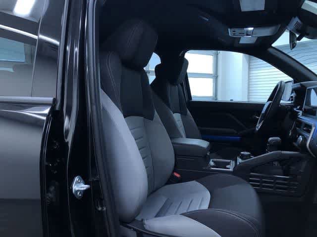 Thumbnail: 2025 Toyota Tacoma - 17