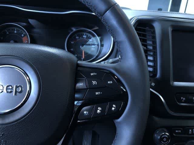 Thumbnail: 2023 Jeep Cherokee - 26