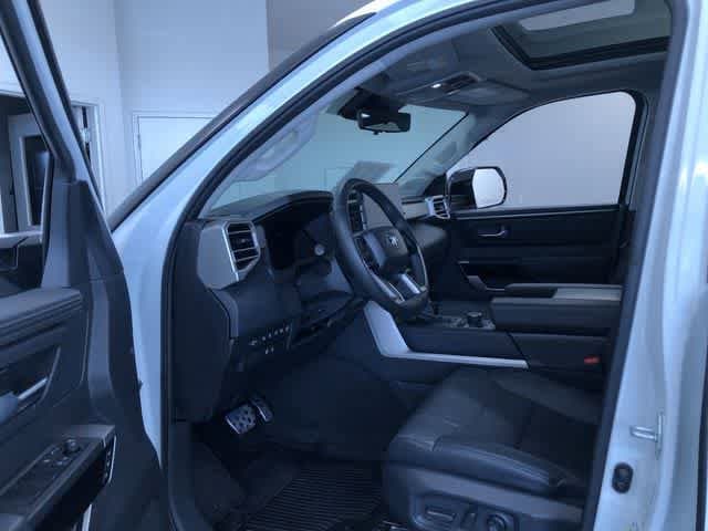 Thumbnail: 2024 Toyota Sequoia - 11