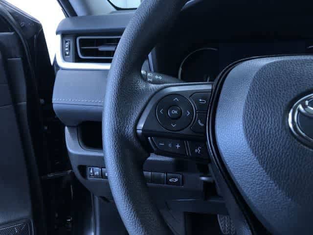 Thumbnail: 2025 Toyota RAV4 - 25