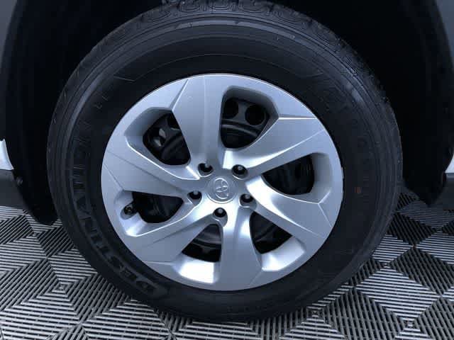 Thumbnail: 2025 Toyota RAV4 - 16