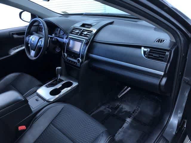Thumbnail: 2012 Toyota Camry - 24