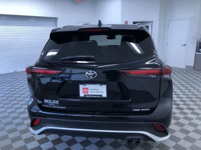 Thumbnail: 2025 Toyota Highlander - 13