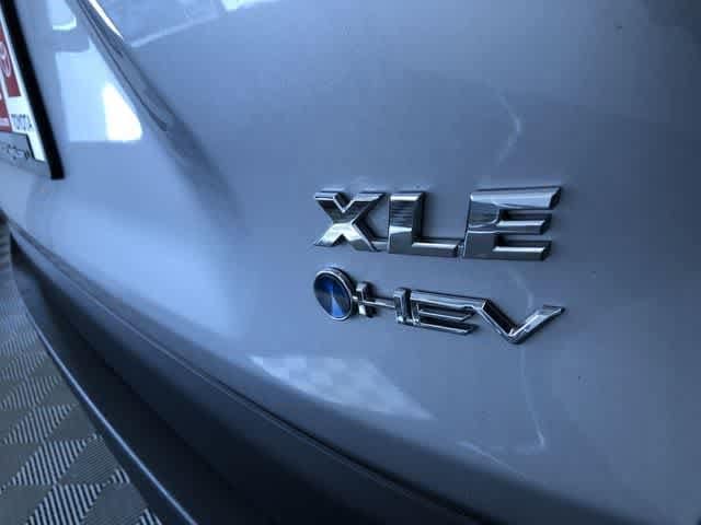 Thumbnail: 2025 Toyota RAV4 - 16