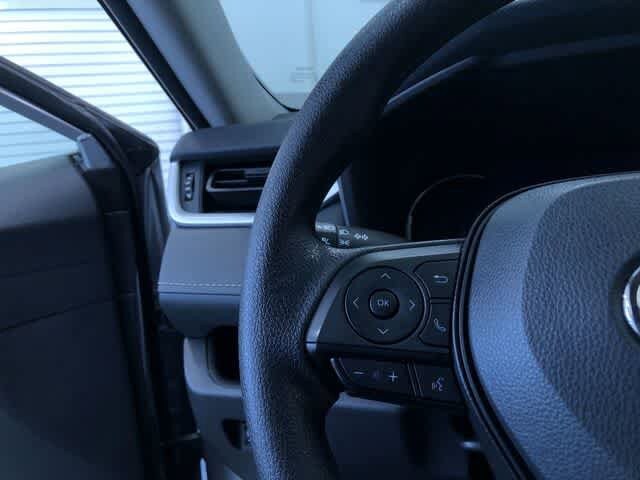 Thumbnail: 2025 Toyota RAV4 - 26