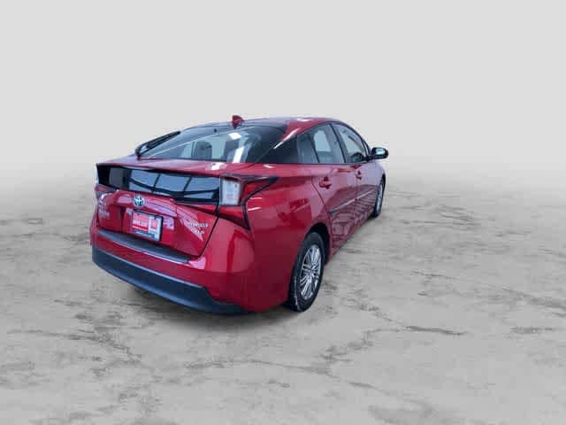 Thumbnail: 2021 Toyota Prius - 10