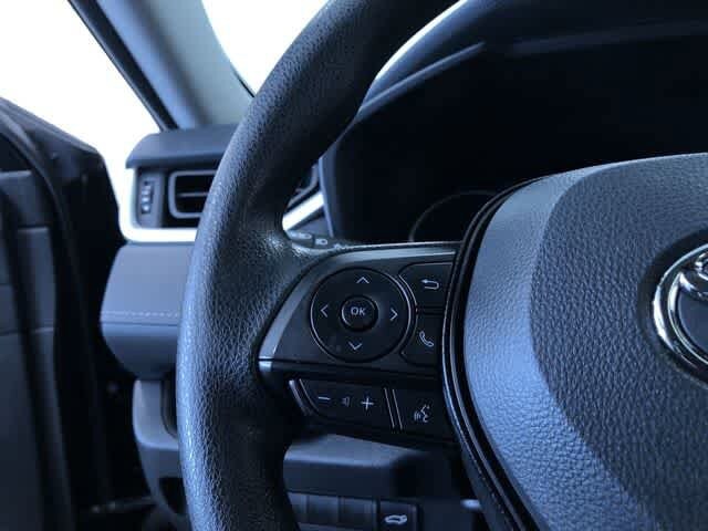 Thumbnail: 2025 Toyota RAV4 - 25