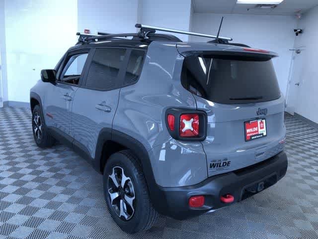 Thumbnail: 2022 Jeep Renegade - 13