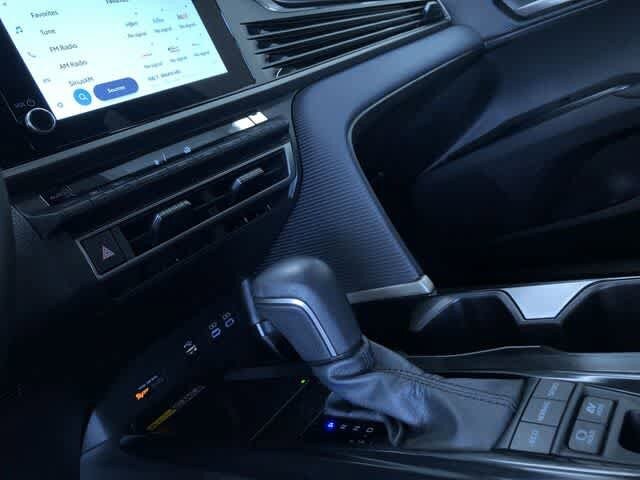 Thumbnail: 2025 Toyota Camry - 30