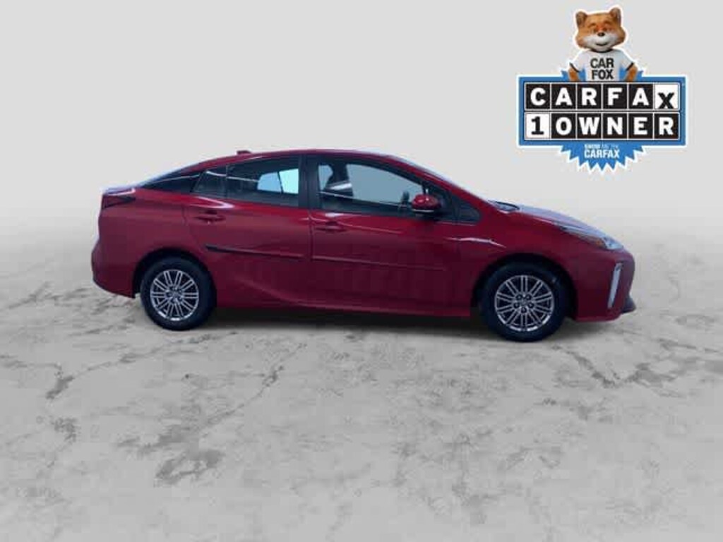 Used 2021 Toyota Prius XLE Car
