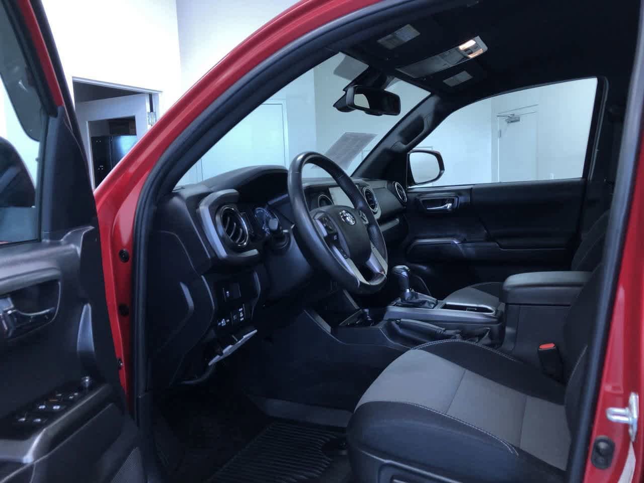 Thumbnail: 2022 Toyota Tacoma - 2
