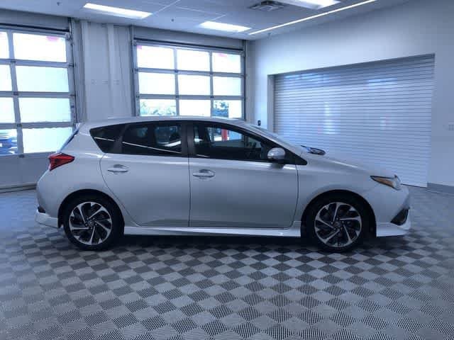 Thumbnail: 2018 Toyota Corolla iM - 35