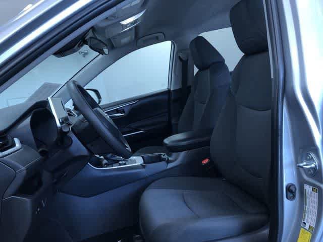 Thumbnail: 2025 Toyota RAV4 - 18