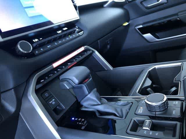 Thumbnail: 2026 Toyota Tundra - 25