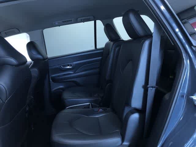 Thumbnail: 2025 Toyota Grand Highlander - 22