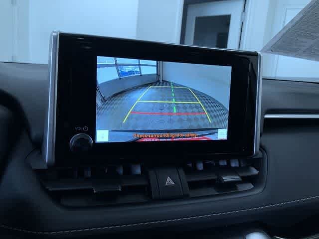 Thumbnail: 2025 Toyota RAV4 - 27