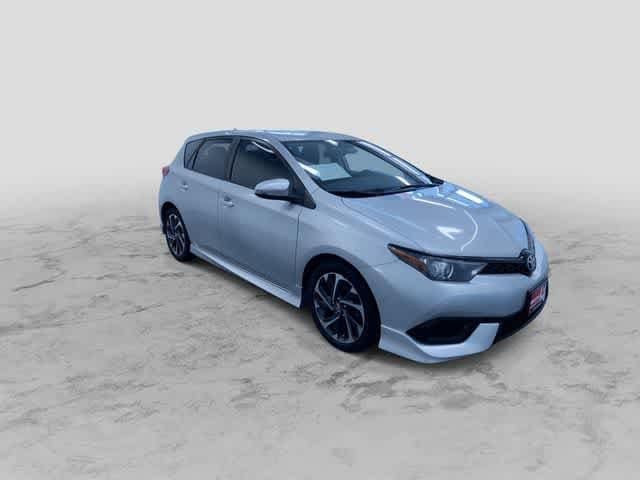 Thumbnail: 2018 Toyota Corolla iM - 3