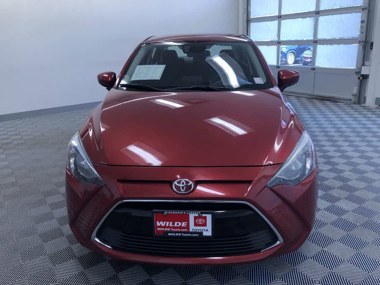 Thumbnail: 2017 Toyota Yaris iA - 14
