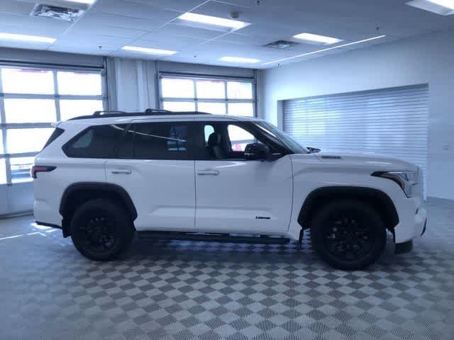 Thumbnail: 2024 Toyota Sequoia - 37