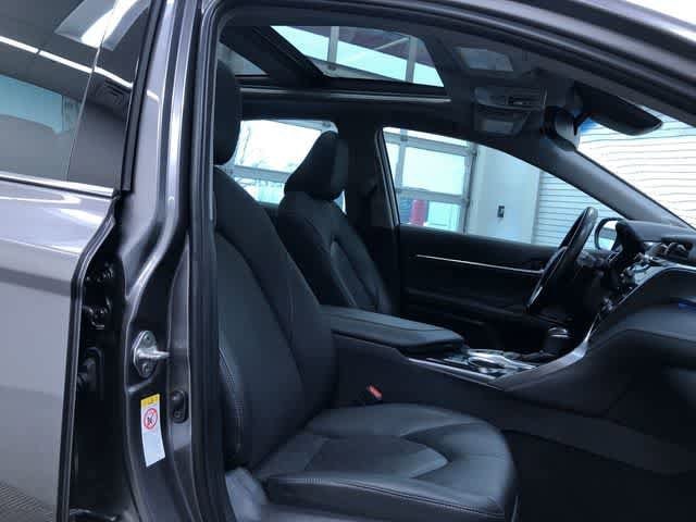 Thumbnail: 2018 Toyota Camry - 24