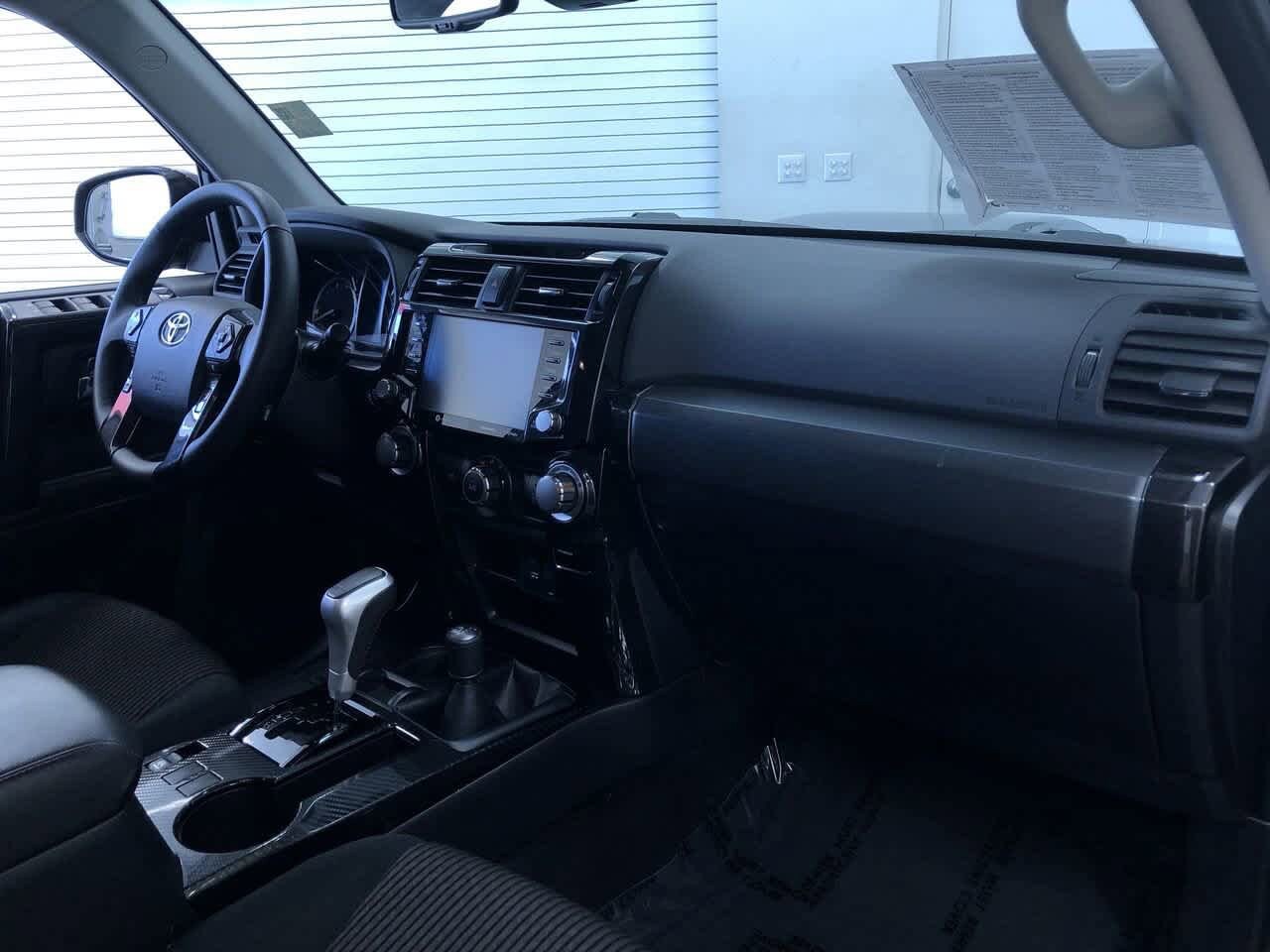 2024 Toyota 4Runner TRD Off Road 23