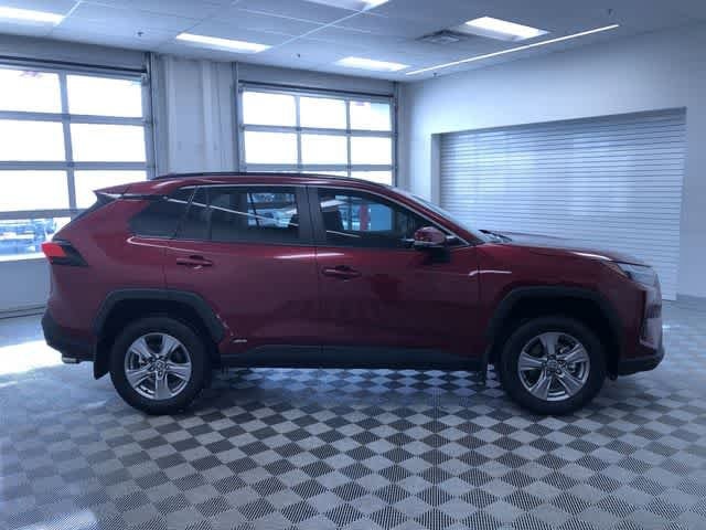 Thumbnail: 2025 Toyota RAV4 - 34