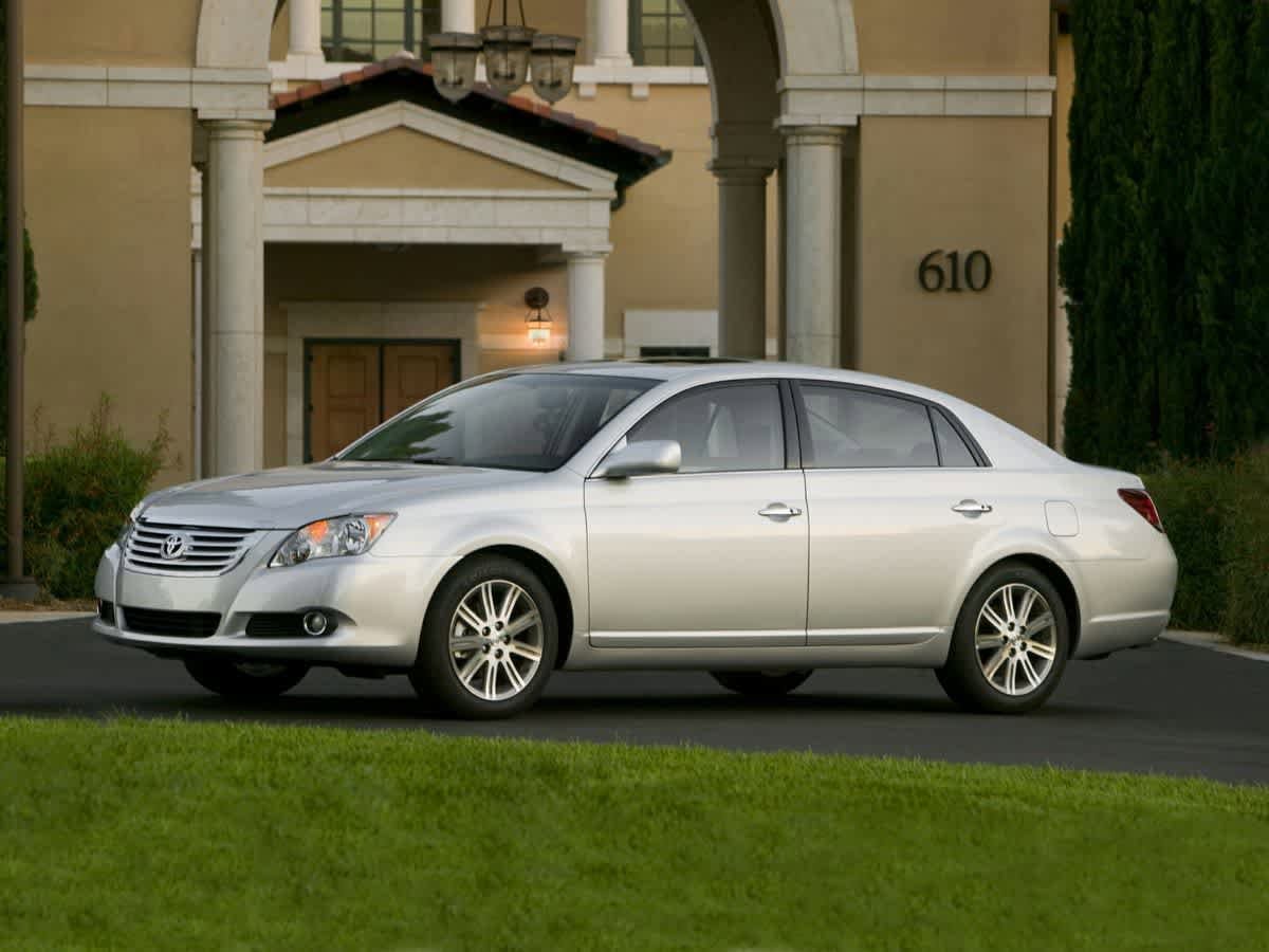 2010 Toyota Avalon Limited -
                  West Allis, WI